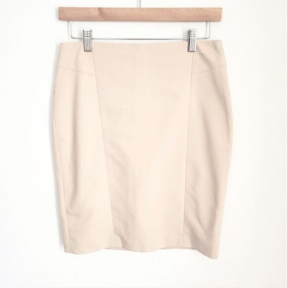 Ann Taylor Khaki Pencil Skirt Size 4P - Picture 1 of 3